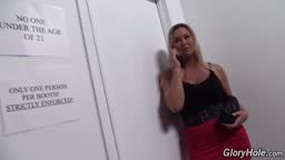 Maja wird von hinten um Urlaub gevögelt Maja wird von hinten um Urlaub gevögelt